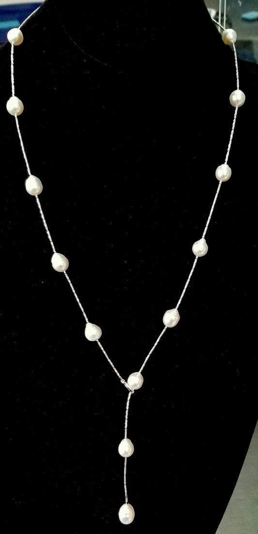 White Pearl Adjustable Necklace in 18K White Gold