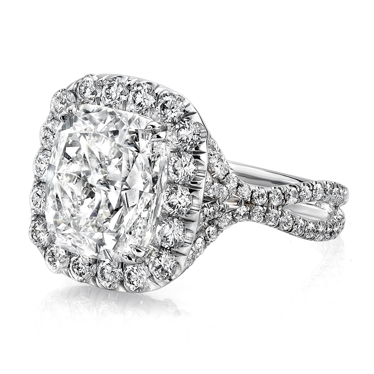Uneek Engagement Ring Platinum Cushion LVS957
