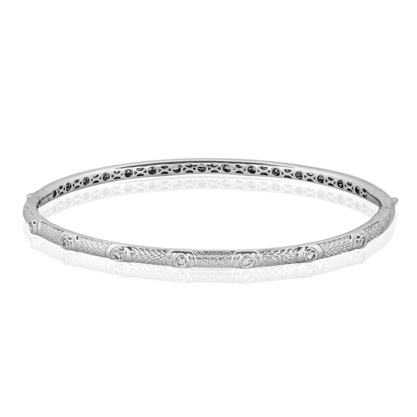 Brushed Bangle in 18k Gold with Diamonds - Simon G. Jewelry