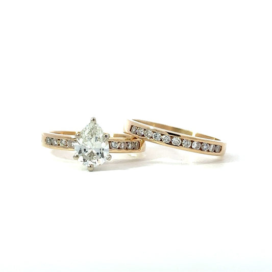 Pear Shape Diamond Wedding Set in 14k Yellow Gold