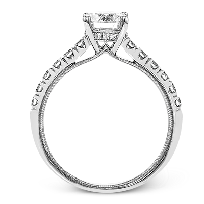 18K White Gold Round Diamond Engagement Ring