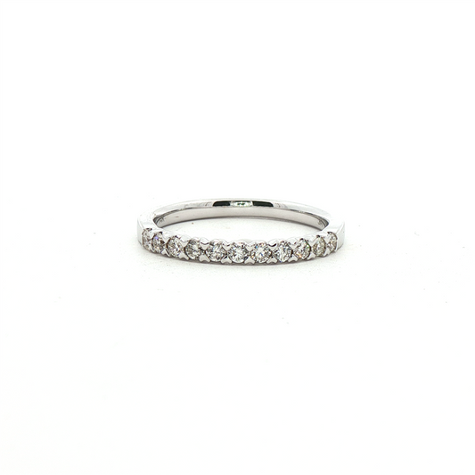 Diamond Wedding Band in 18k White Gold