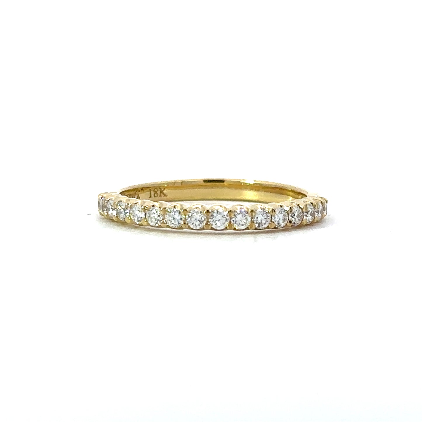 Diamond Wedding Band in 18k Yellow Gold