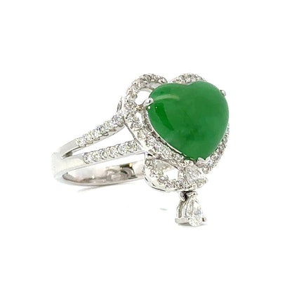 Heart Shaped Jade Ring in 18K White Gold