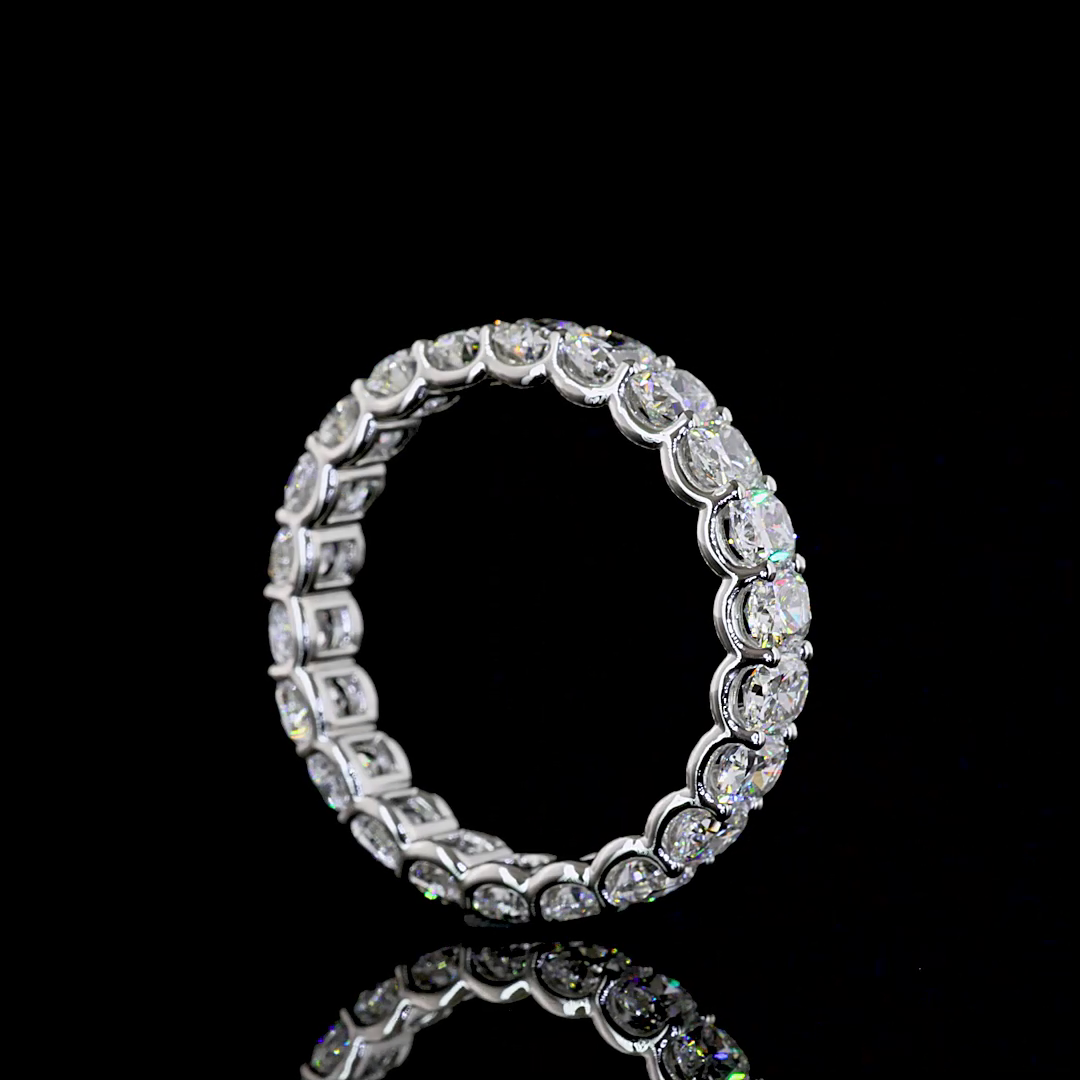 Eternity Band Cushion Brilliant Platinum EB4068