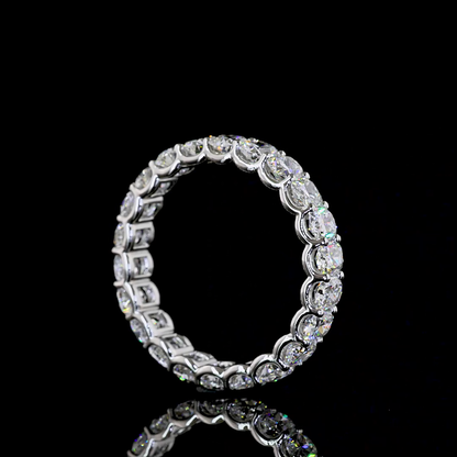 Eternity Band Cushion Brilliant Platinum EB4068