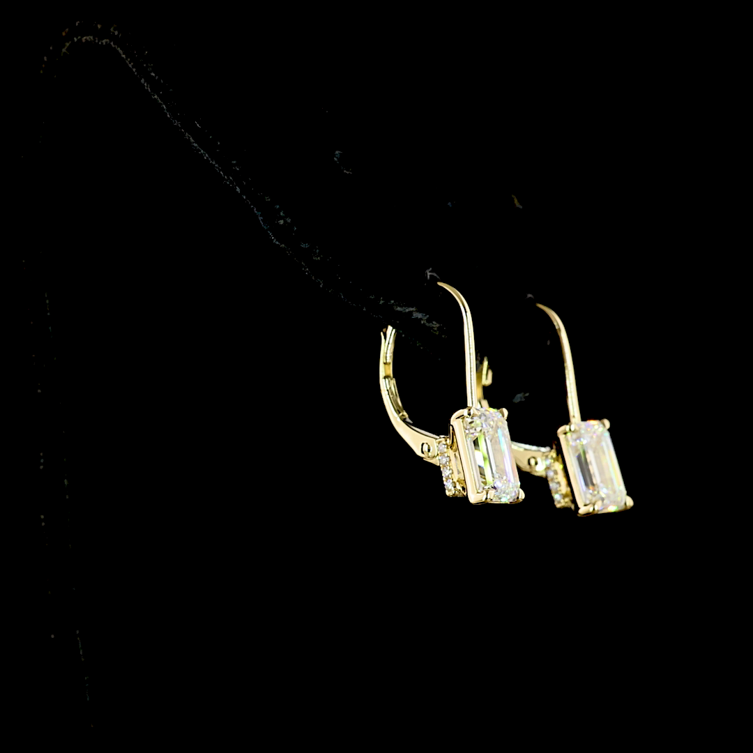 Hanging Earring Emerald 14K Yellow Gold ER11821