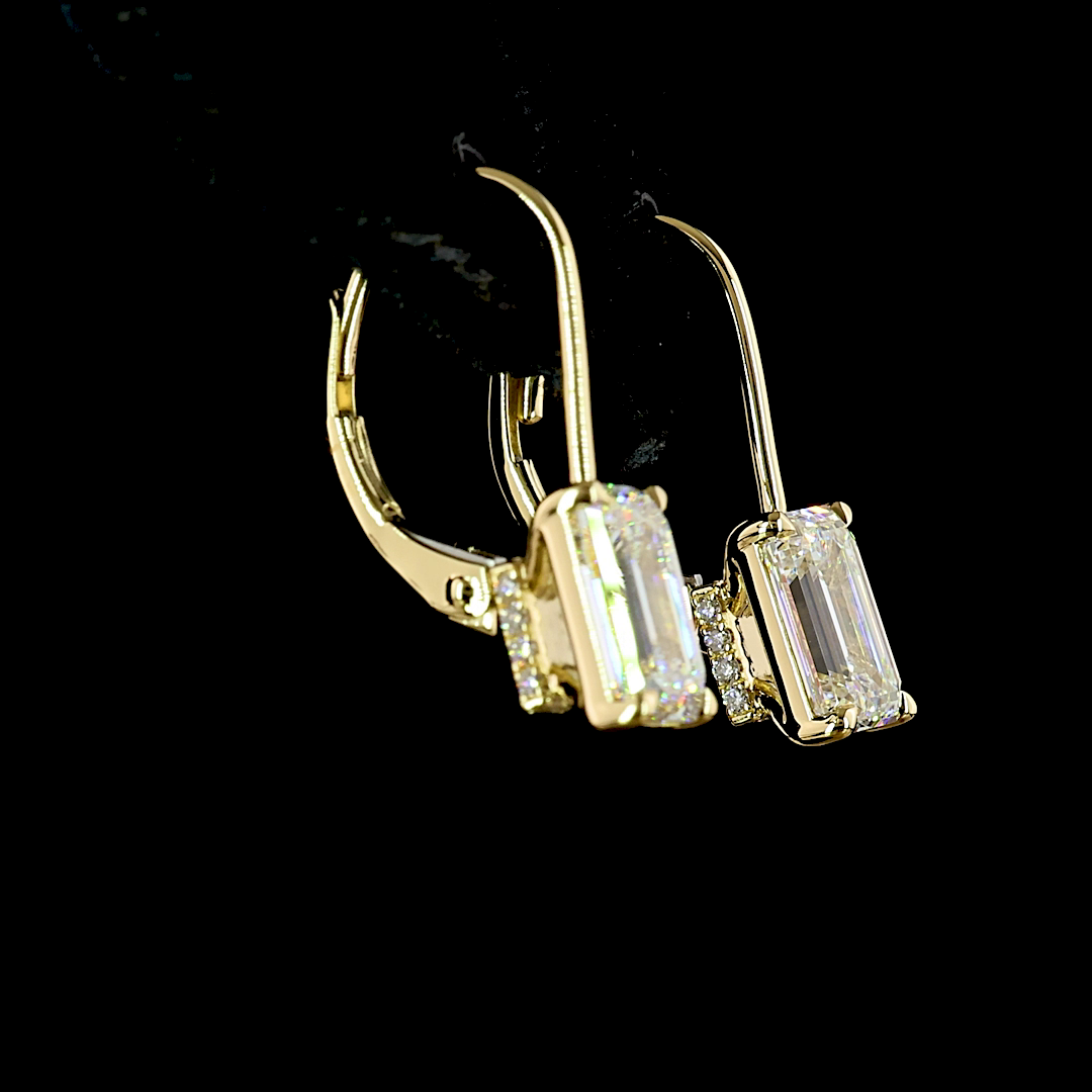 Hanging Earring Emerald 14K Yellow Gold ER11821