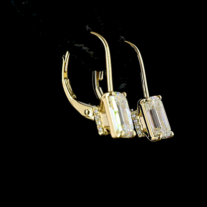 Hanging Earring Emerald 14K Yellow Gold ER11821
