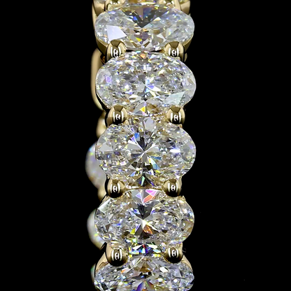 Huggies Earring Oval 14K Yellow Gold ER11936