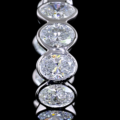 Huggies Earring Oval 14K White Gold ER7428