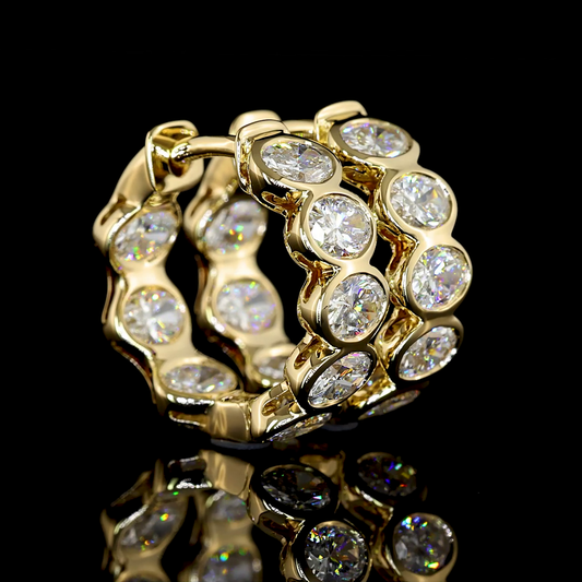 Huggies Earring Oval 14K Yellow Gold ER7848