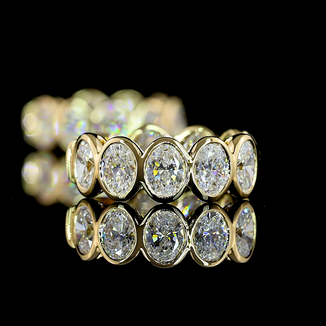Huggies Earring Oval 14K Yellow Gold ER7848