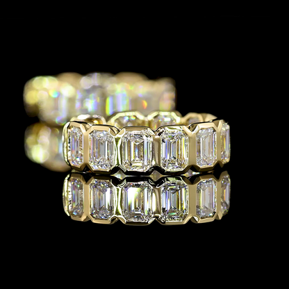 Huggies Earring Emerald 14K Yellow Gold ER7917