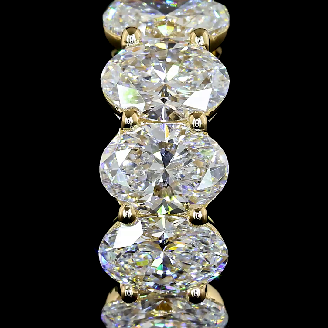 Huggies Earring Oval 14K Yellow Gold ER8024