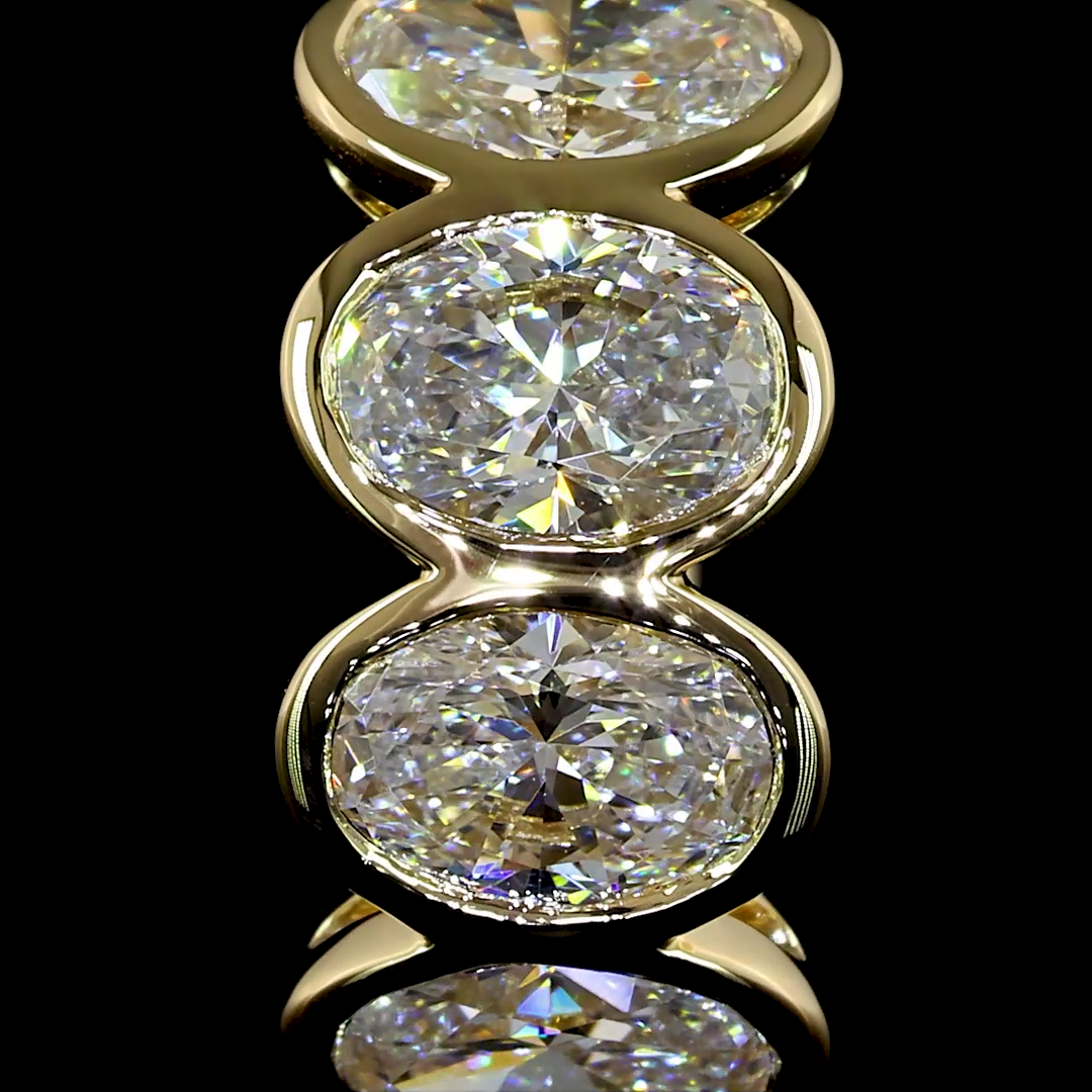 Huggies Earring Oval 14K Yellow Gold ER8148