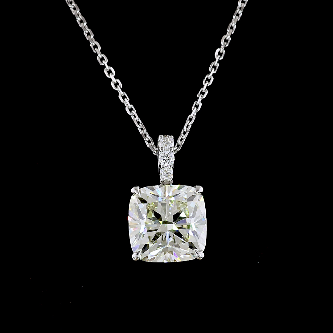 Pendant Cushion Brilliant 14K White Gold PD1010