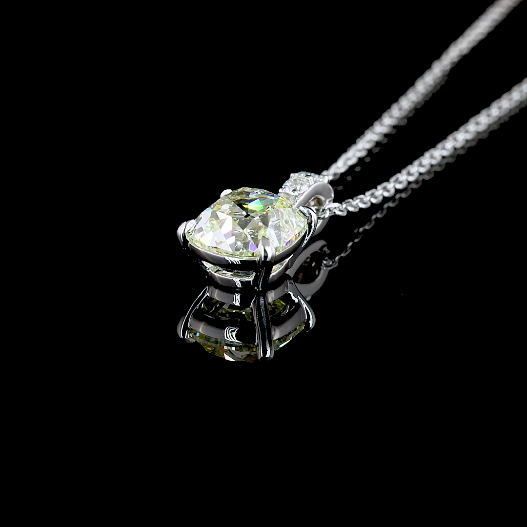 Pendant Antique Cushion 14K White Gold PD1033