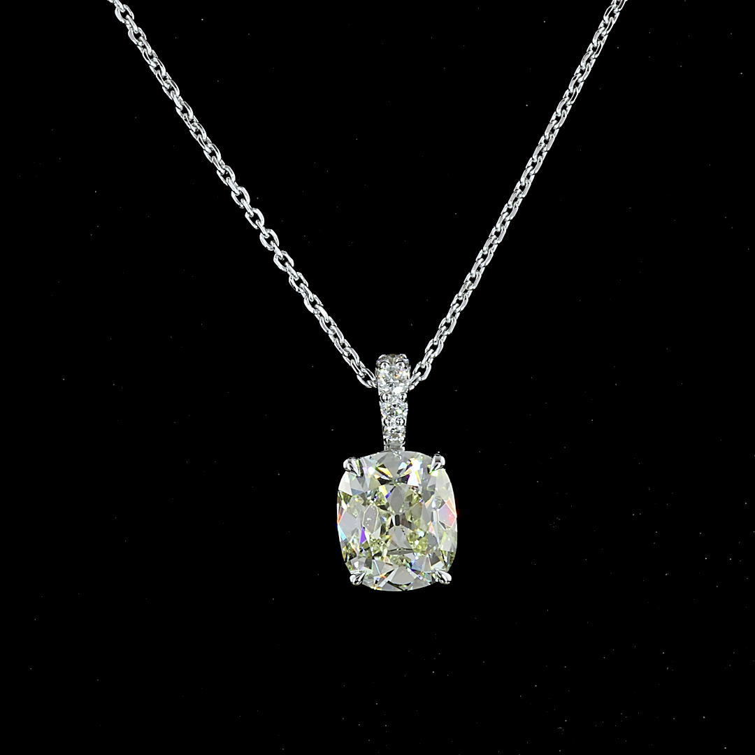 Pendant Antique Cushion 14K White Gold PD1156
