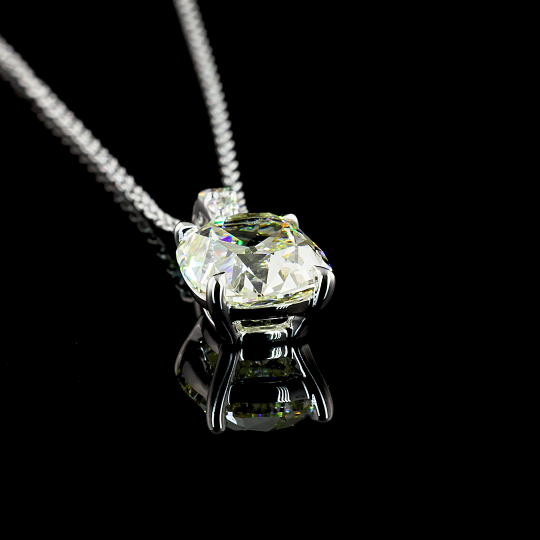 Pendant Antique Cushion 14K White Gold PD1156