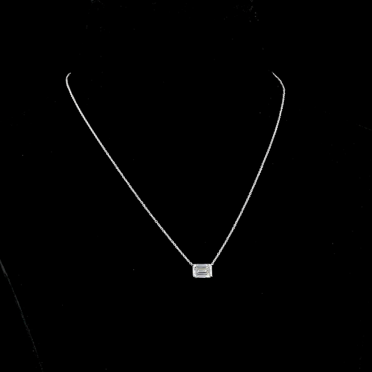 Solitaire Pendant Emerald 14K White Gold PD963