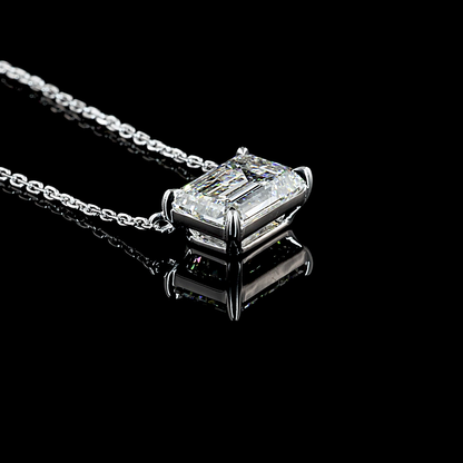 Solitaire Pendant Emerald 14K White Gold PD963