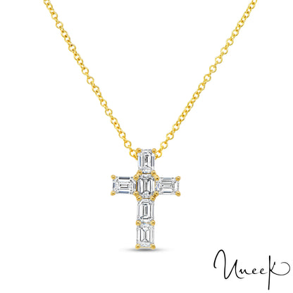 Uneek Cross Pendant 18K White Gold PN4016EC-SM