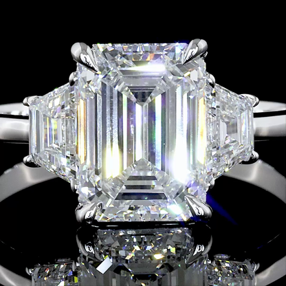 3 Stones Ring Emerald 14K White Gold RG2079