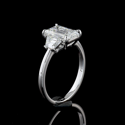 3 Stones Ring Emerald 14K White Gold RG2079