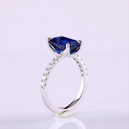 Special Ring Emerald 14K White Gold RG4269