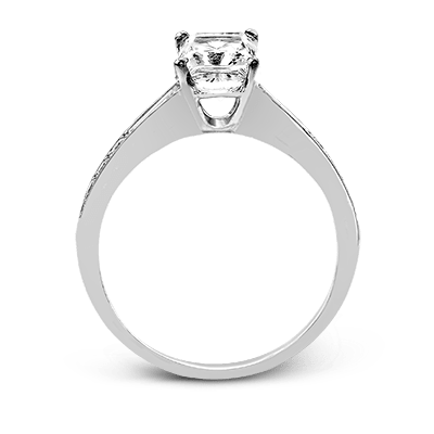 Emerald-cut Engagement Ring & Matching Wedding Band in 18k Gold with Diamonds