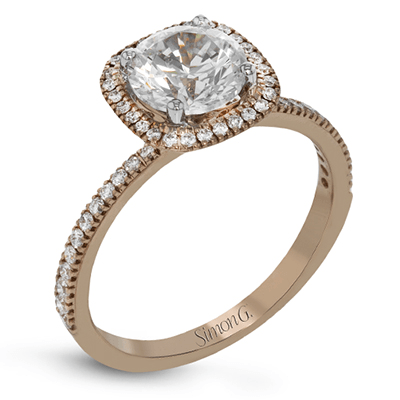 Round-cut Halo Engagement Ring & Matching Wedding Band in 18k Gold with Diamonds