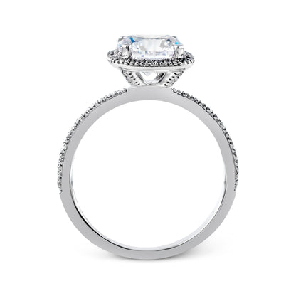 Round-cut Halo Engagement Ring & Matching Wedding Band in 18k Gold with Diamonds