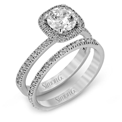 Round-cut Halo Engagement Ring & Matching Wedding Band in 18k Gold with Diamonds